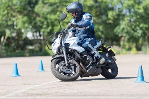 Motorrijbewijspoint Nieuw-Vennep motor rijtest